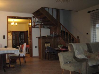 Einfamilienhaus in gutem Zustand bei Budapest zu verkaufen